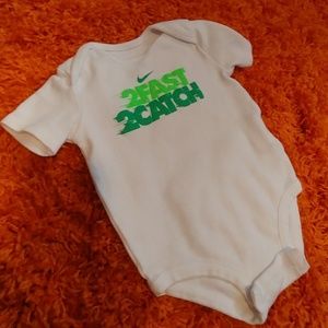 🎀3 for $15🎀Nike Onesie